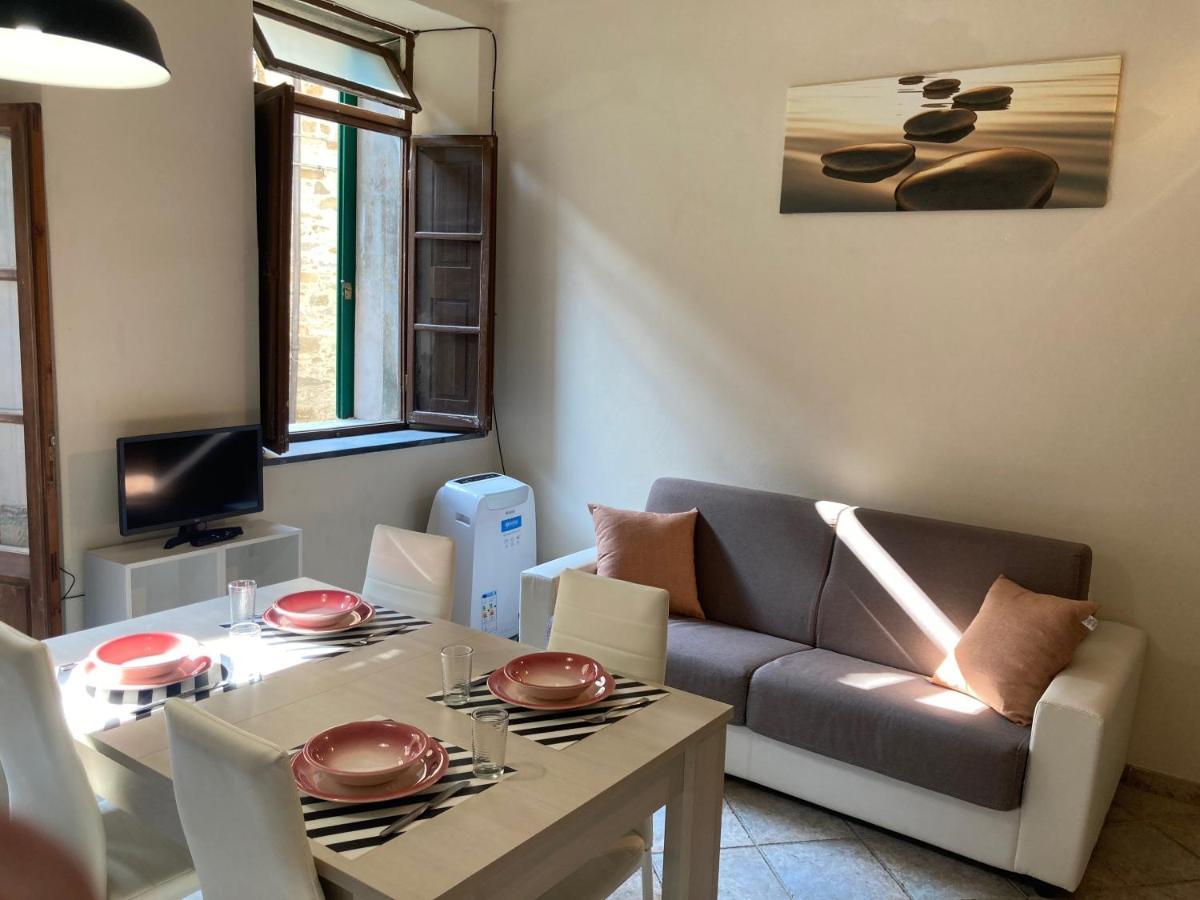Great Studio Apartment In The Heart Of Chianni Dış mekan fotoğraf